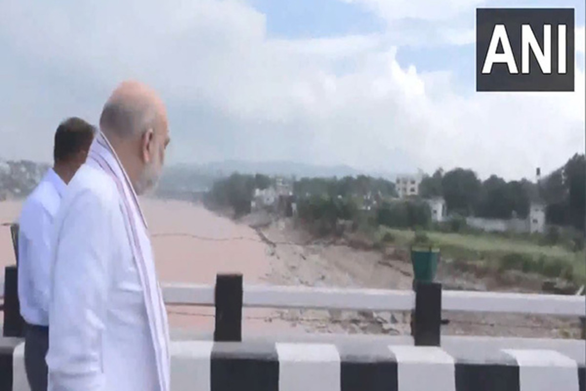 Amit Shah inspects 4th Tawi Bridge damage caused by heavy rains, floods