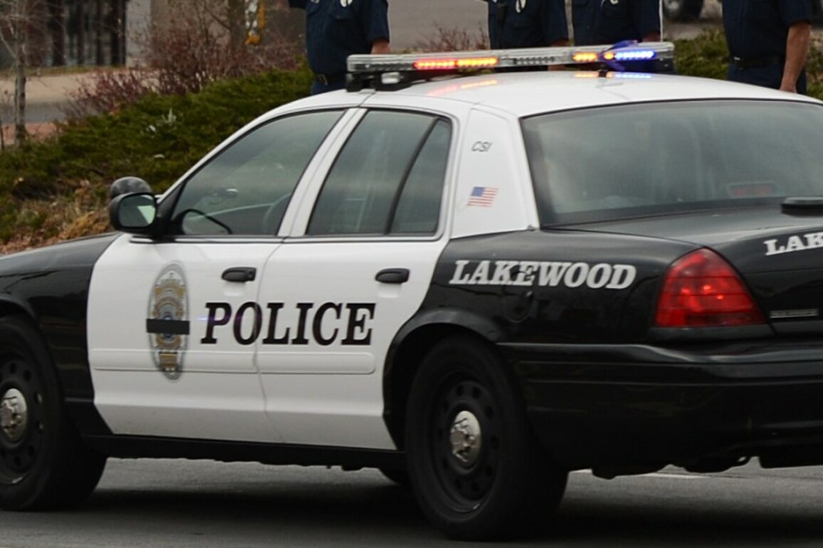 Lakewood police search for missing teenage girl