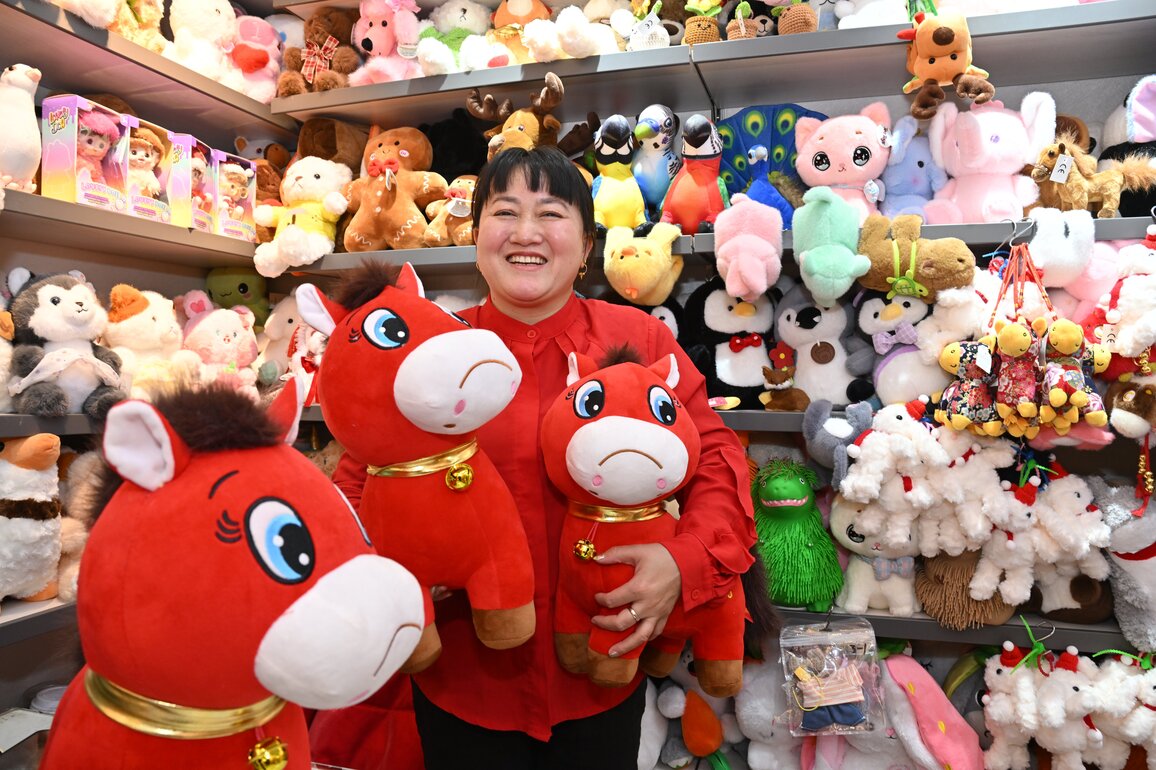 #CHINA-ZHEJIANG-YIWU-STUFFED TOY-HORSE (CN)