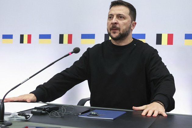 Russia isnt isolated Zelensky