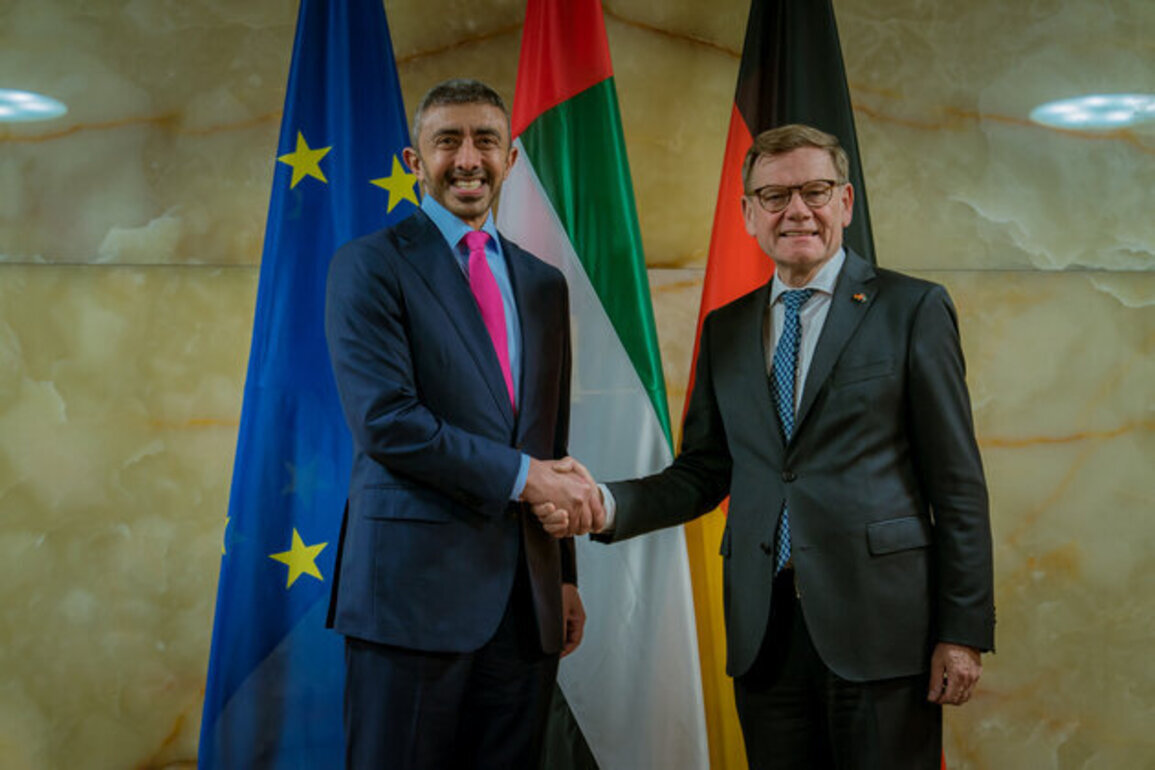 Abdullah bin Zayed meets German FM in Berlin