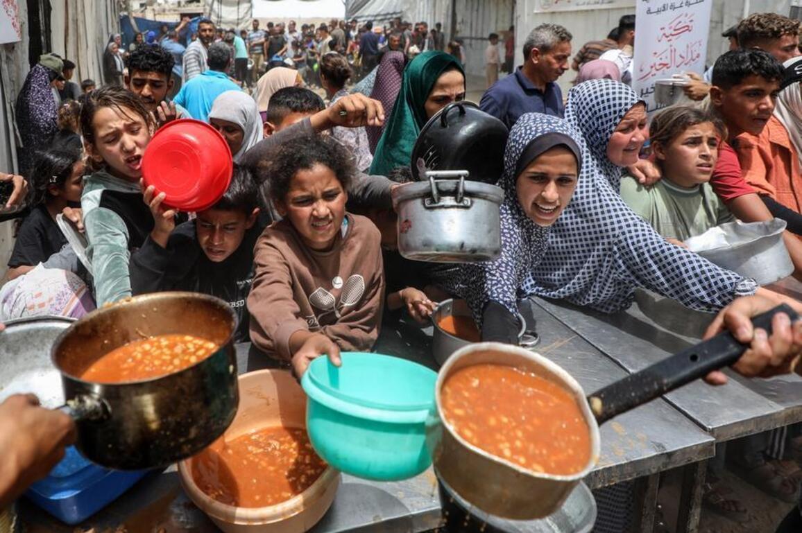 Mideast in Pictures: From Gaza to Yemen, empty plates mark World Food Safety Day