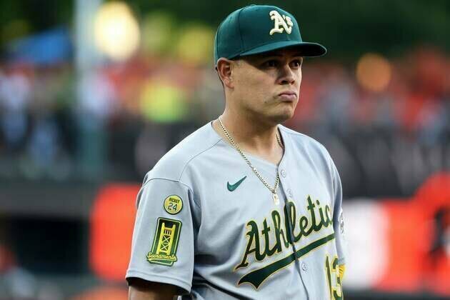 Athletics DFA Gio Urshela, recall Brett Harris from Triple-A