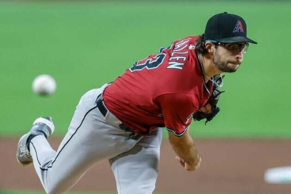 Reports: RHP Zac Gallen returns to D-backs on 1-year deal