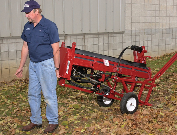 An auger drill rig makes soil sampling easier in restricted access locations by offering a compact, manoeuvrable design that is precise to control and safe to run with only one operator