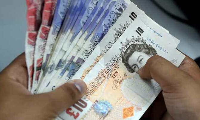 Pound mauled on Brexit uncertainty, oil falls again Pound mauled on Brexit uncertainty, oil falls again
