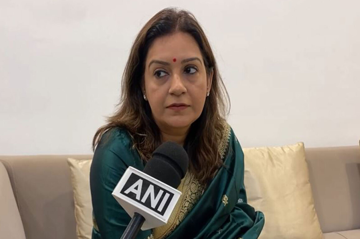 "Lesson for govt; such monopoly and duopoly should not be created": UBT MP Priyanka Chaturvedi on IndiGo flight chaos