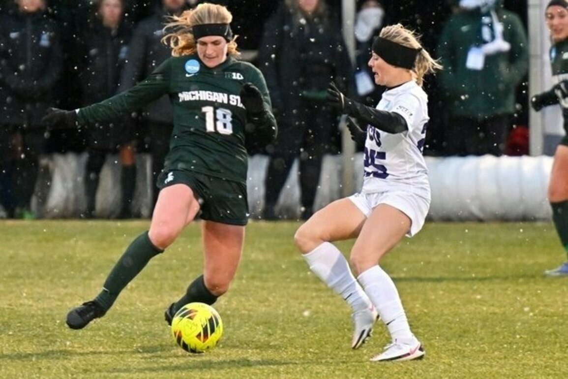 Chicago Stars FC sign D Justina Gaynor