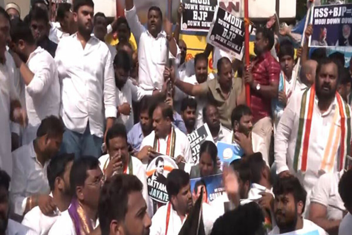 Political showdown over ED chargesheet against Gandhis: Congress holds nationwide protests, BJP hits back at financial misconduct