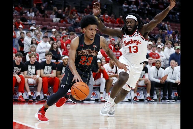 Wisconsin fends off undisciplined Ohio State