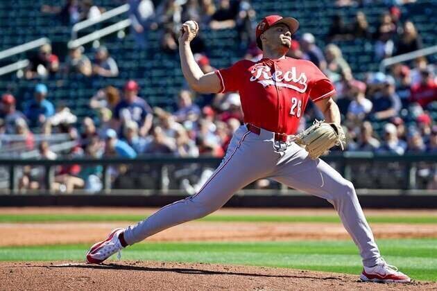 Pirates, Reds turn to young pitchers with injured veterans out