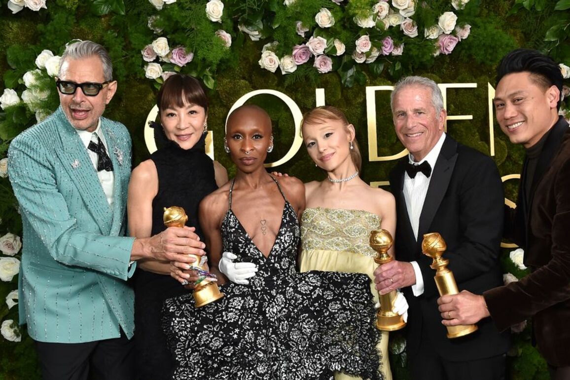 Netflix fans have just days to watch 'powerful' film starring huge Wicked actor