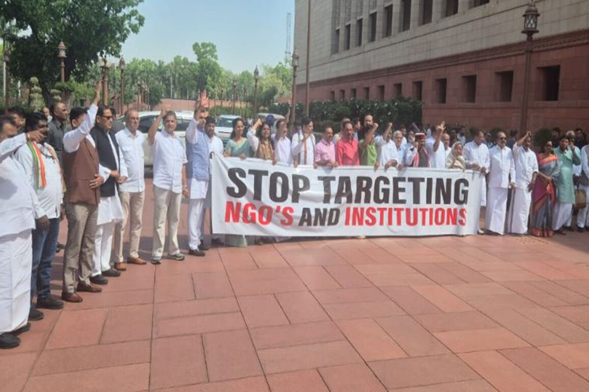 Parliament Budget Session: Opposition MPs protest against FCRA Amendment Bill 2026 at Makar Dwar