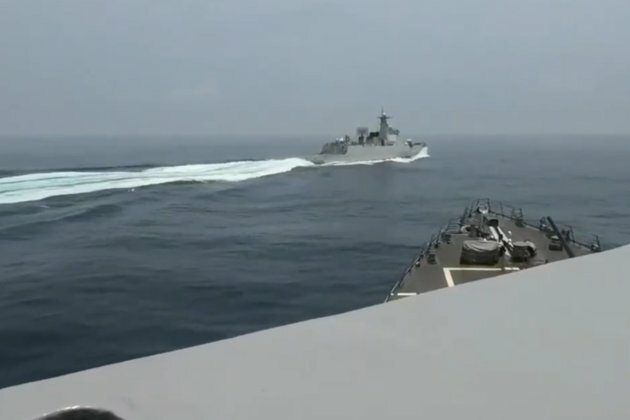 VIDEO shows dramatic encounter between Chinese and US warships