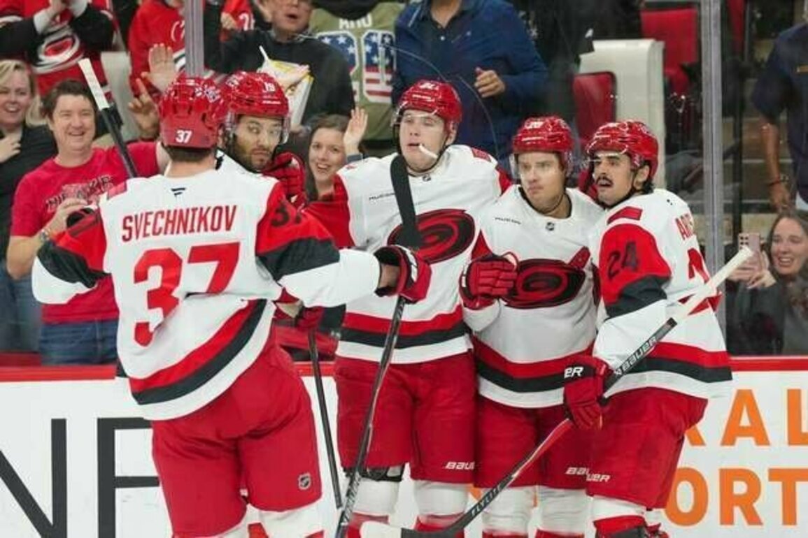Hurricanes double up Sabres for third straight win