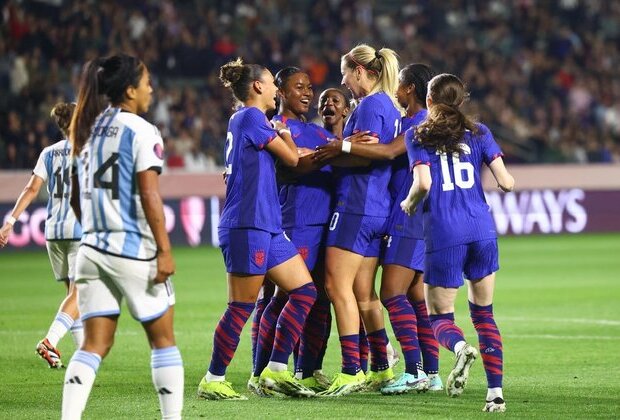 Jaedyn Shaw scores twice as U.S. routs Argentina in W Gold Cup