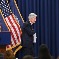 Update: U.S. Fed keeps interest rate unchanged amid high energy prices