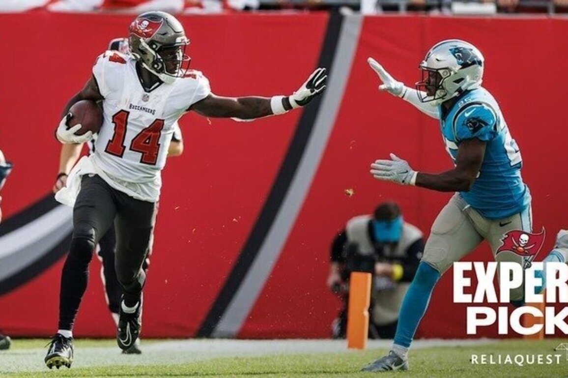 Week 16 Expert Picks: Buccaneers vs. Panthers