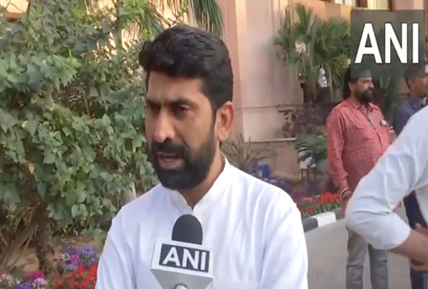 "Violation of Constitutional rights": Congress MLA on being stopped by marshals from entering house