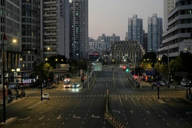 Factories forced to shut down in China amid COVID surge