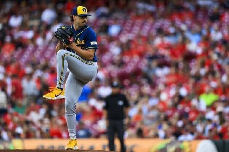 Brandon Sproat takes no-hit bid into 6th as Brewers blank Reds