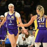 Dearica Hamby takes over late as Sparks handle Mystics