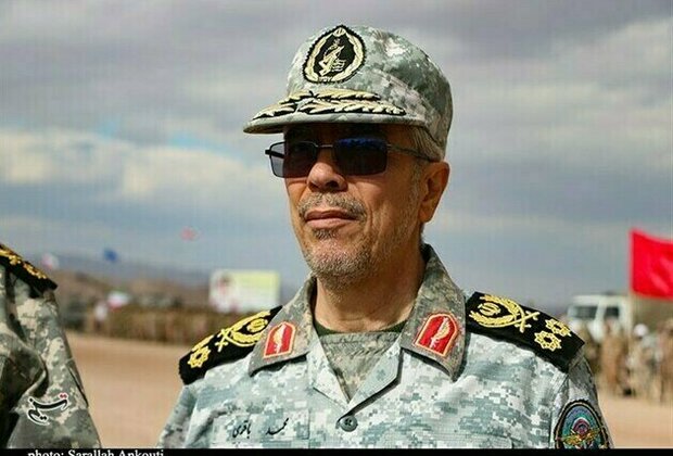 Top Commander Warns against Any Threat to Irans Security