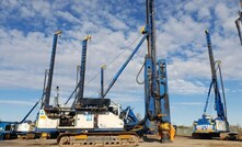  A NRMM retrofit pilot programme to reduce engine emissions is underway on a Balfour Beatty Stage IIIA piling rig as part of the development of the UK’s HS2 