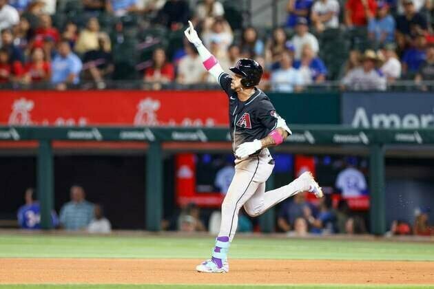 Ketel Marte's ninth-inning HR gets Arizona win in Texas