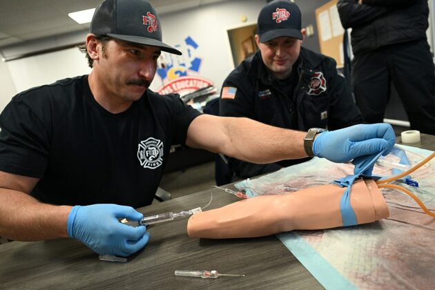 Denver Fire Department won&#39;t train new firefighters, EMTs this year
