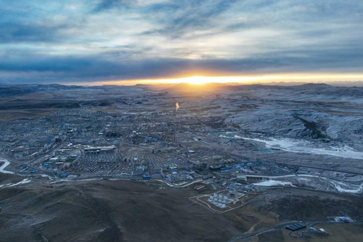 InXizang | Nagqu advances urban greening on "roof of the world's roof"