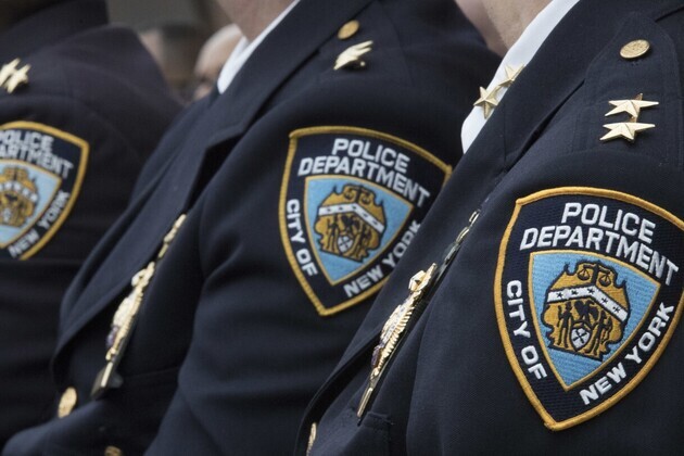 NYPD cop graduates from police academy after delaying his service to donate a kidney to his father