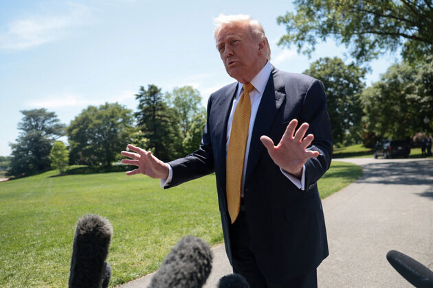 "Going to do whatever is necessary": Trump on Russian oil waiver; forecasts inflation drop after Iran war