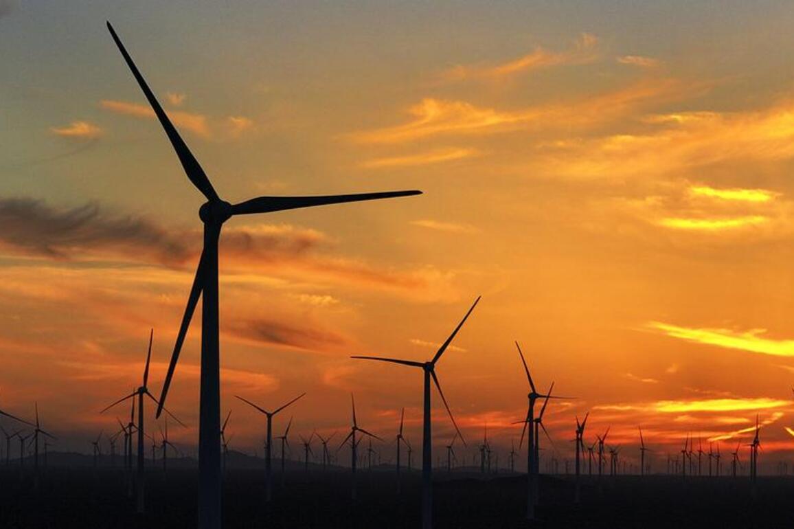 Xinjiang rides clean energy wave to power transition
