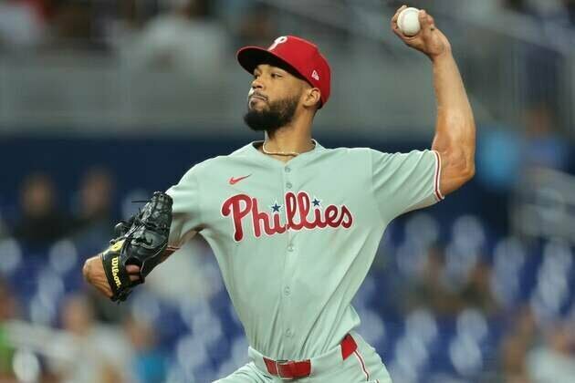'Grinding' Phillies chase series win vs. Shohei Ohtani, Dodgers