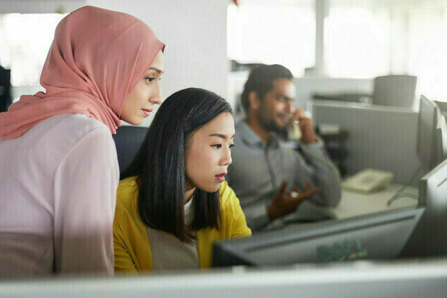 Russian IT sector sees Asia influx  Kommersant