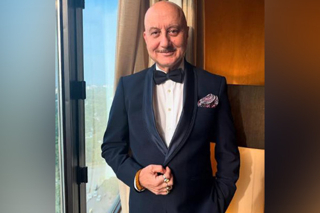 "Some love and money...": Anupam Kher congratulates 'Saiyaara' , 'Tanvi The Great' over successful run