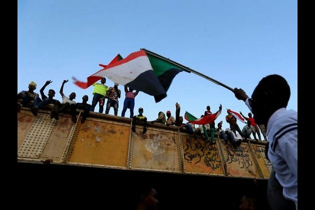 Sudanese govt forces kill 11 in Darfur
