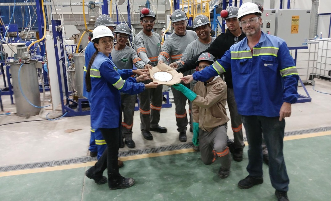 Carbonato misto de terras raras produzido pela Aclara em GO planta-piloto