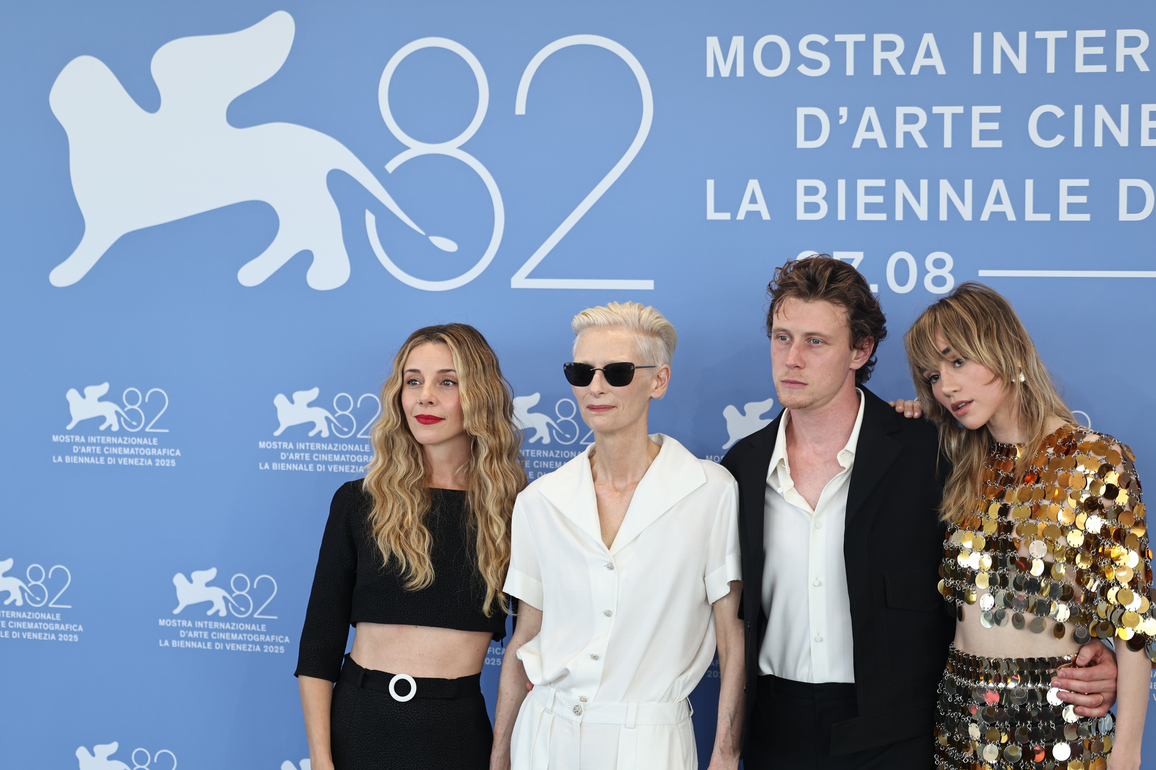 ITALY-VENICE-FILM FESTIVAL-BROKEN ENGLISH-PHOTOCALL
