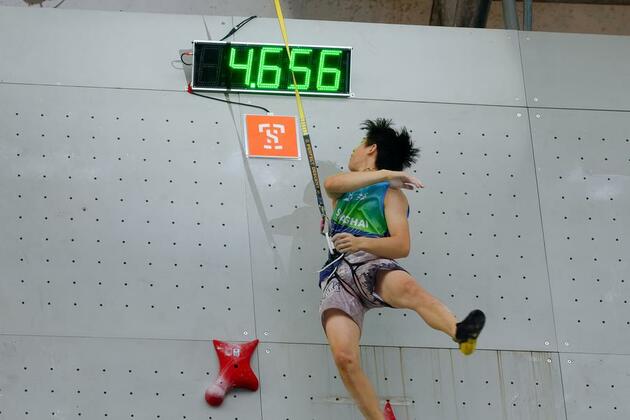 From homework to high walls: speed climbing schoolboy waits to stun world