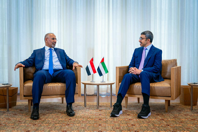Abdullah bin Zayed meets Deputy Head of Yemen's Presidential Leadership Council in New York