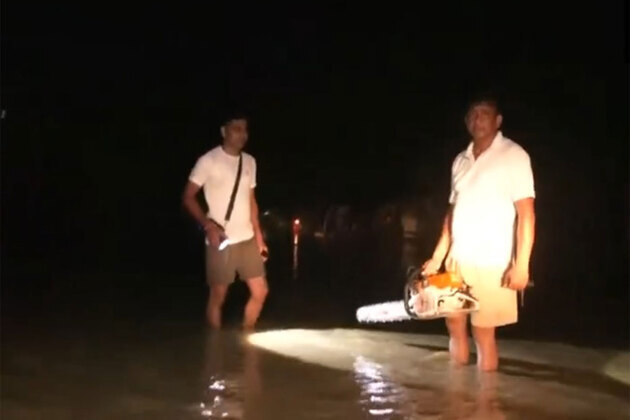 Atleast 25 people, including a pregnant woman rescued as flash floods hit Agartala; NDRF, SDRF lead relief ops