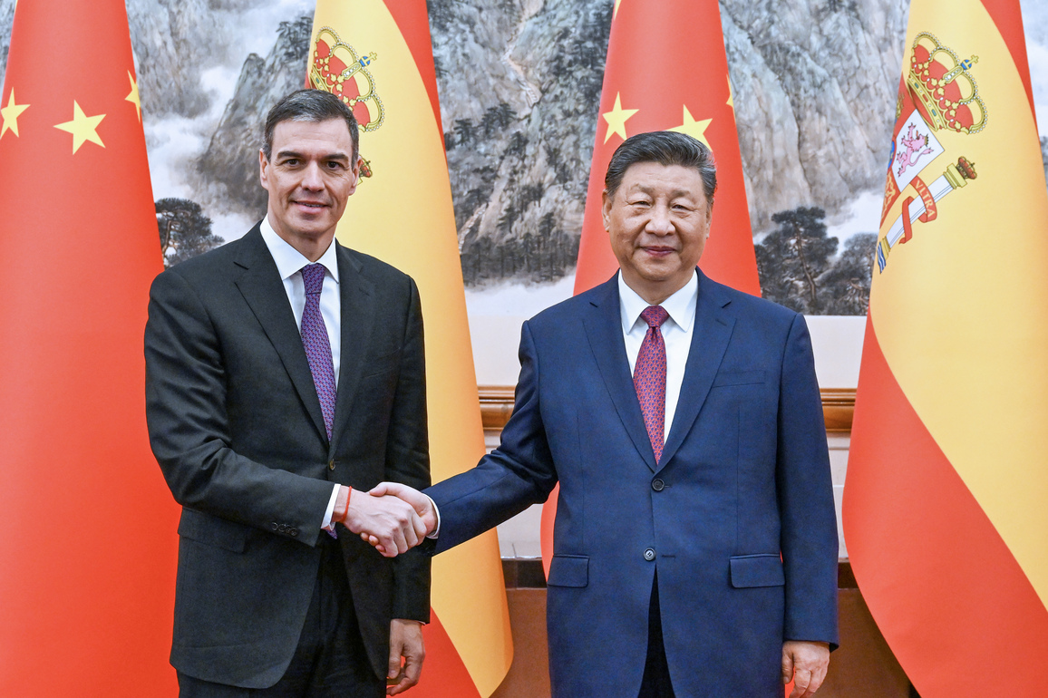 CHINA-BEIJING-XI JINPING-SPAIN-PM-MEETING (CN)