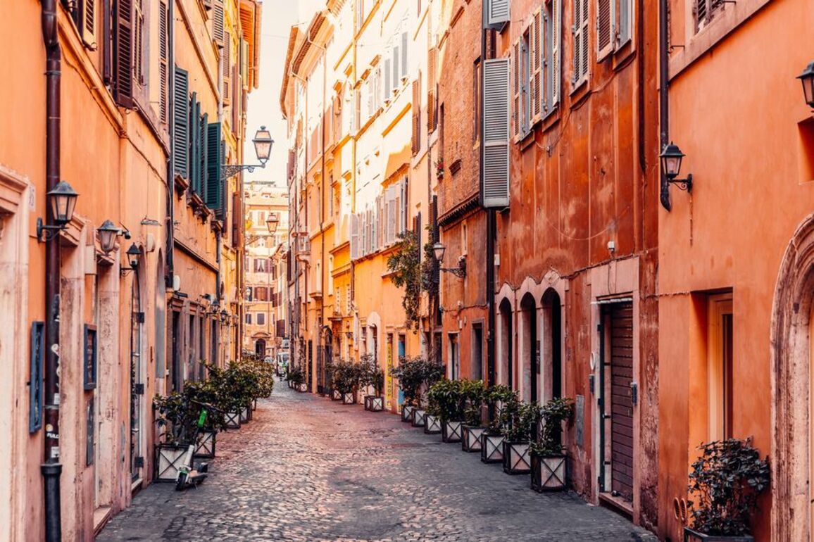 Italy expert warns of 'biggest scam' that she sees tourists fall for