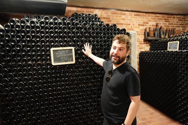 U.S. tariffs cloud future of Italy's wine industry