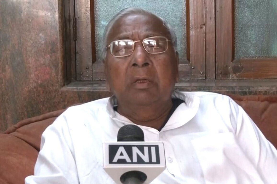 "Name change just an excuse, real aim is to benefit big industrialists": Congress' Hanumantha Rao on scrapping of MGNREGA