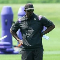 Vikings DC Brian Flores' discrimination suit vs. NFL cleared for trial