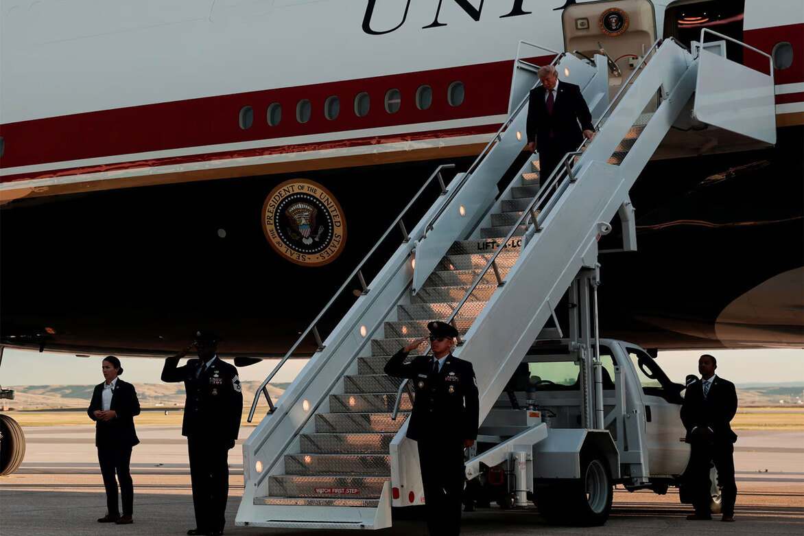 'Credible threat' from Iranian proxies prompted Trump's mid-trip plane swap: Report