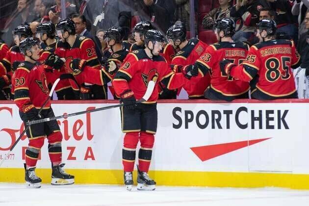 Senators' 4-goal third sends Bruins to 7-2 loss